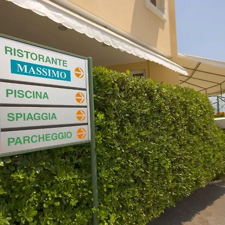 Scogliera Hotel Numana