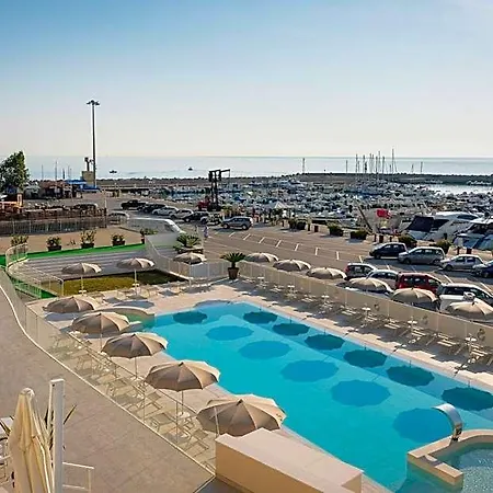 Scogliera Otel