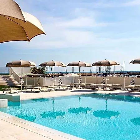 Otel Scogliera 3*