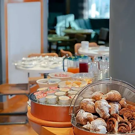 Scogliera Otel 3*