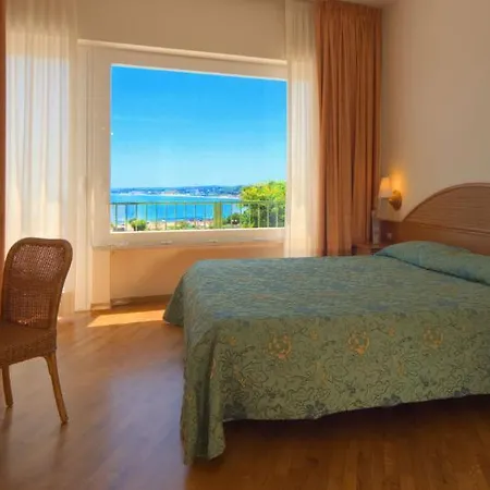 Otel Scogliera