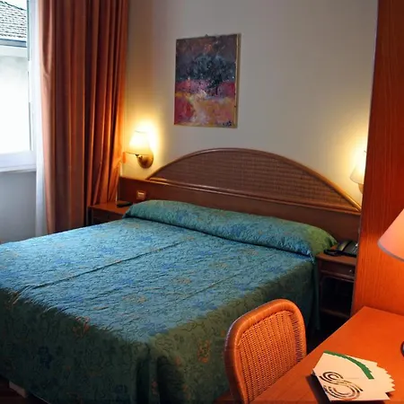 Otel Scogliera 3*