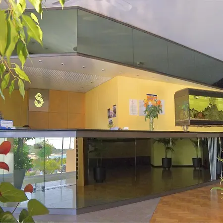 思科格力拉酒店 3*